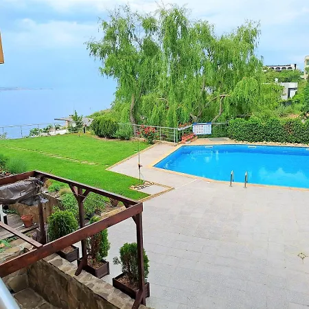 Paradise Cove 3 * Sozopol